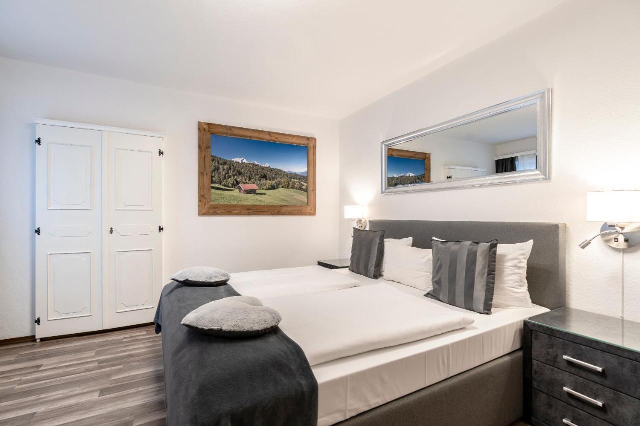 Ferienwohnung Anna Garmisch-Partenkirchen Bagian luar foto