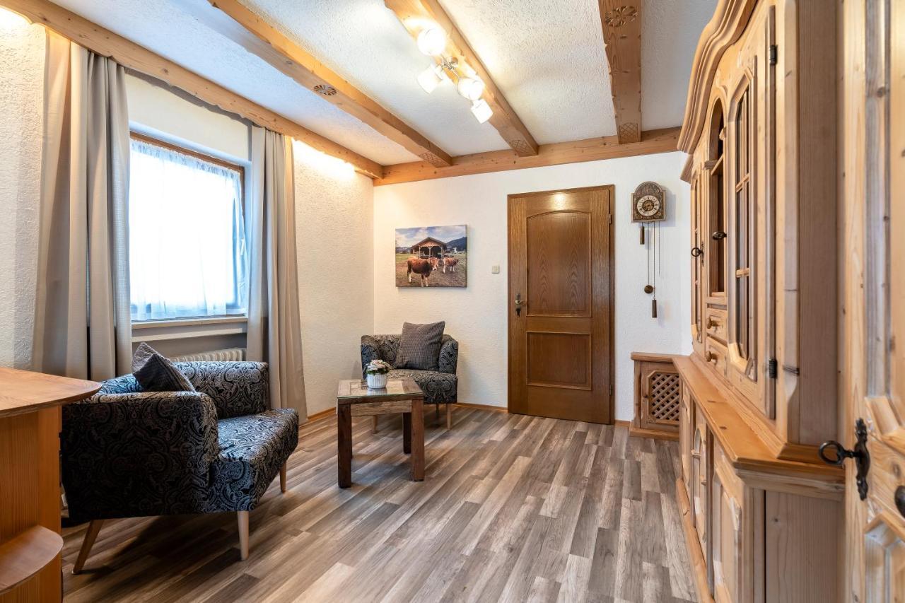 Ferienwohnung Anna Garmisch-Partenkirchen Bagian luar foto