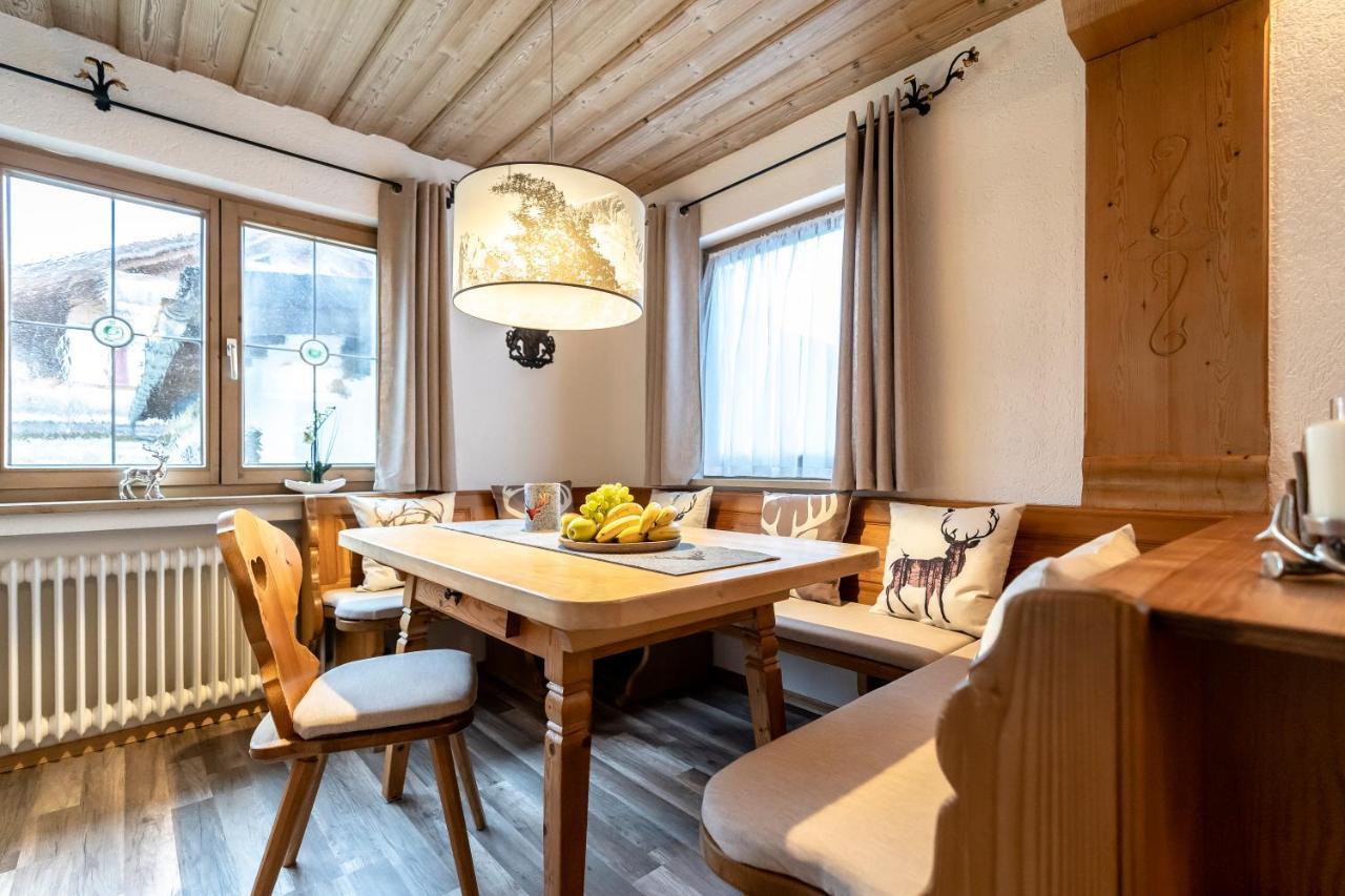 Ferienwohnung Anna Garmisch-Partenkirchen Bagian luar foto