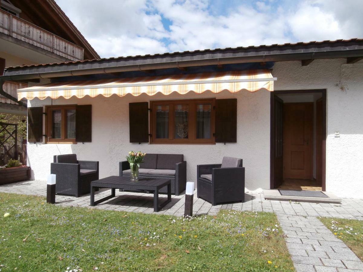 Ferienwohnung Anna Garmisch-Partenkirchen Bagian luar foto