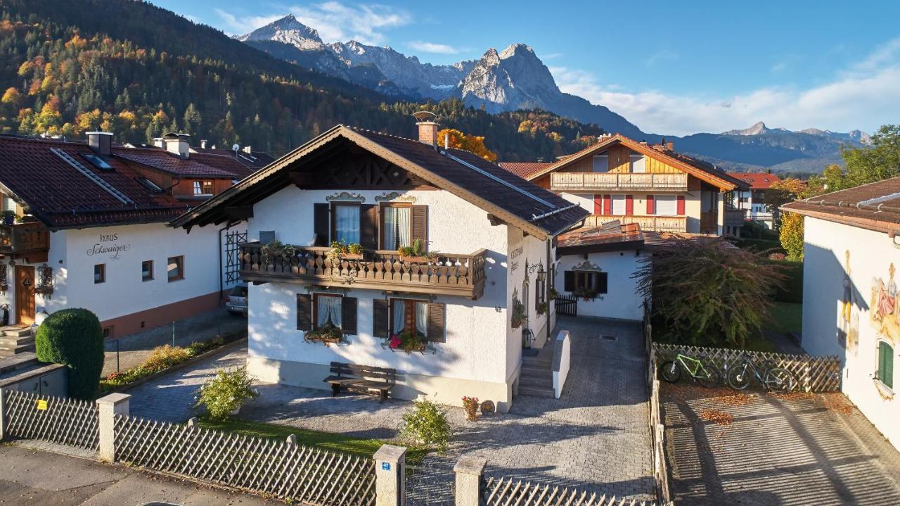 Ferienwohnung Anna Garmisch-Partenkirchen Bagian luar foto