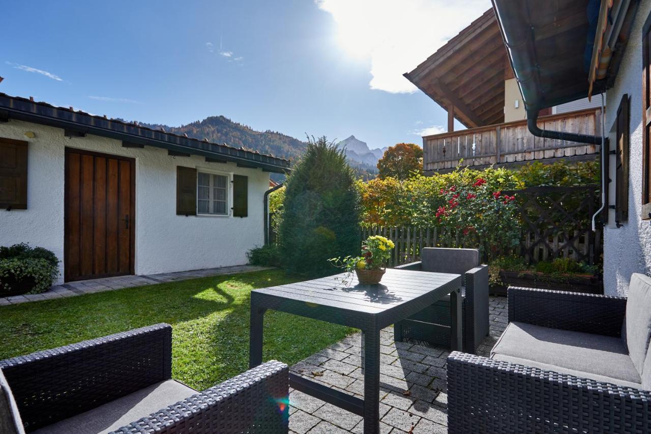 Ferienwohnung Anna Garmisch-Partenkirchen Bagian luar foto