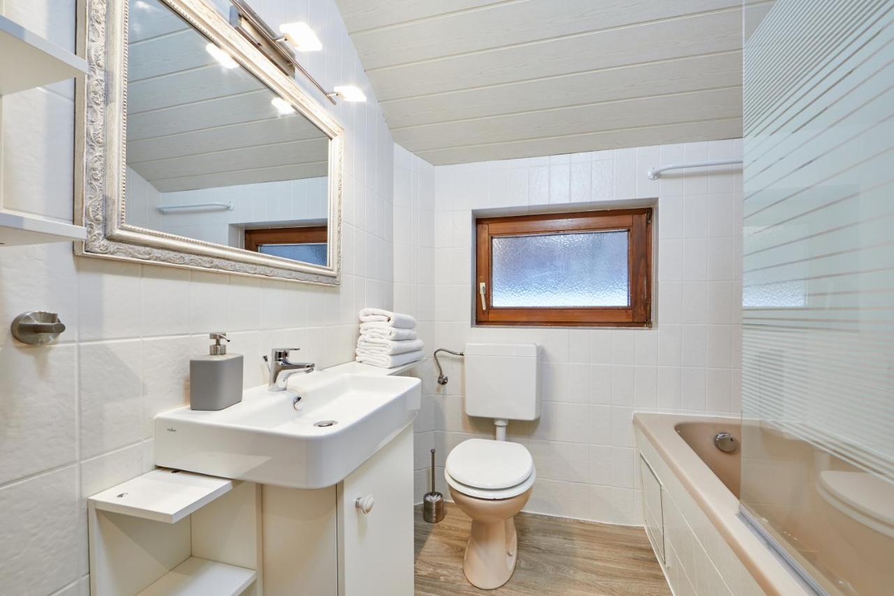 Ferienwohnung Anna Garmisch-Partenkirchen Bagian luar foto